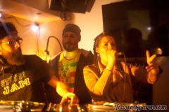 stereo-jam-boussole-04