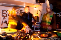 stereojam-boussole-45